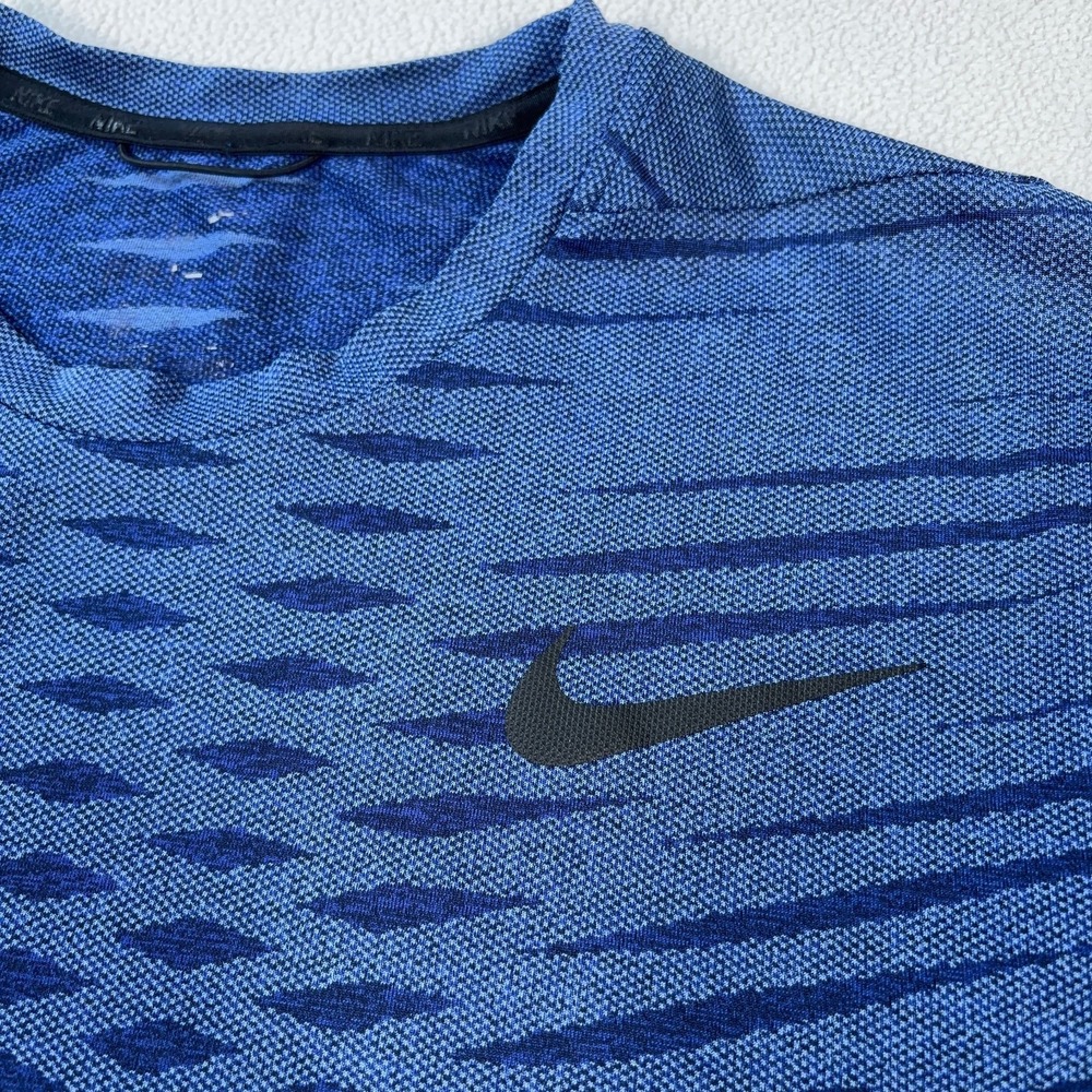 Nike Ultimate Dry Shirt Men's S Blue Geometric Dri-Fit Stretch Gym Training Top - Picture 6 of 15